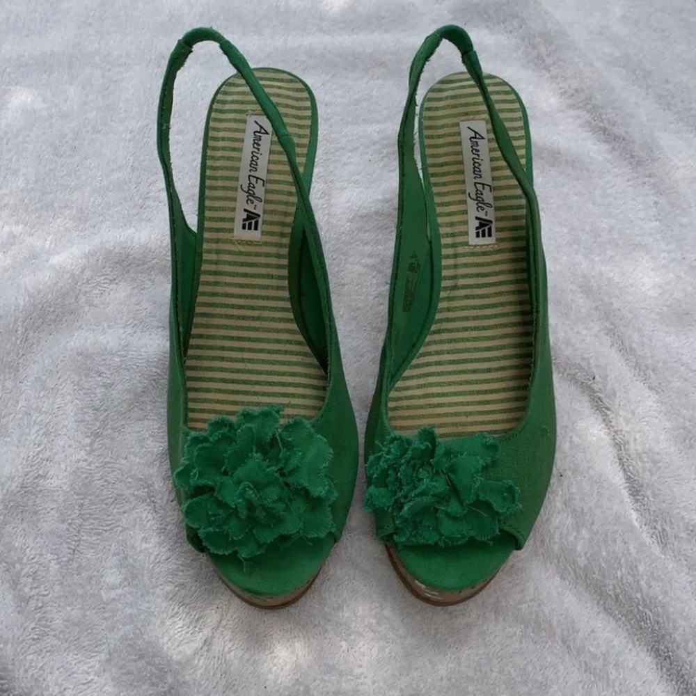 American Eagle Wedges